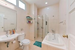 Jalan Haji Salam (D16), Semi-Detached #557728931